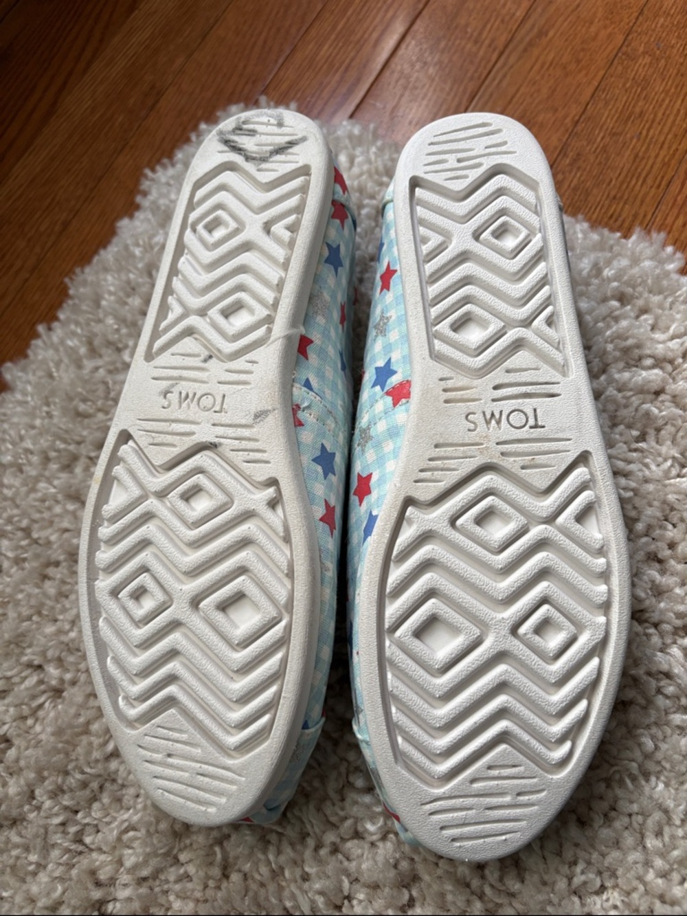 TOMS Alpargata white gingham glow in the dark glitter star print shoes - Picture 7 of 8